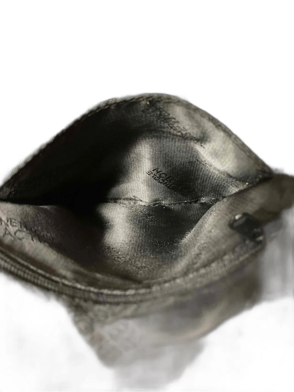 Kenneth Cole Reaction Textured Leather Front Center Zip Shoulder Bag